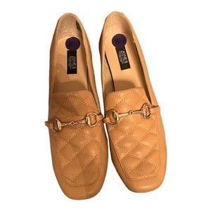 NWOT Jones New York Signature Women's Beige slip on Size 8.5